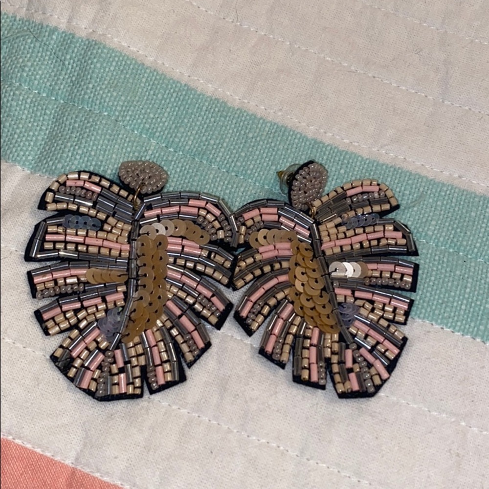 Leaf earrings